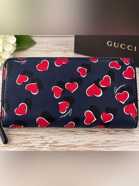 Gucci Betty Heart Print Zip Around Continental Wallet Navy Leather